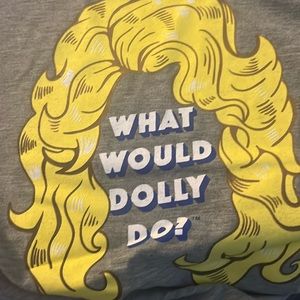 Doggy Parton M shirt